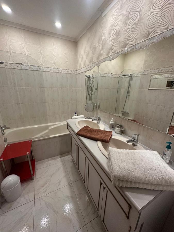 Chambre Prive Avec Sdb Privative Le Cannet Exterior foto